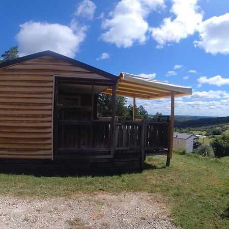 Camping Les Terrasses De Dordogne Rouffignac Saint-Cernin Exteriér fotografie