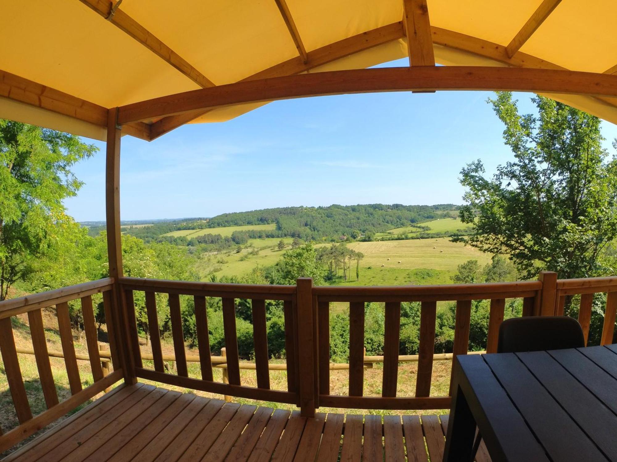 Camping Les Terrasses De Dordogne Rouffignac Saint-Cernin Pokoj fotografie