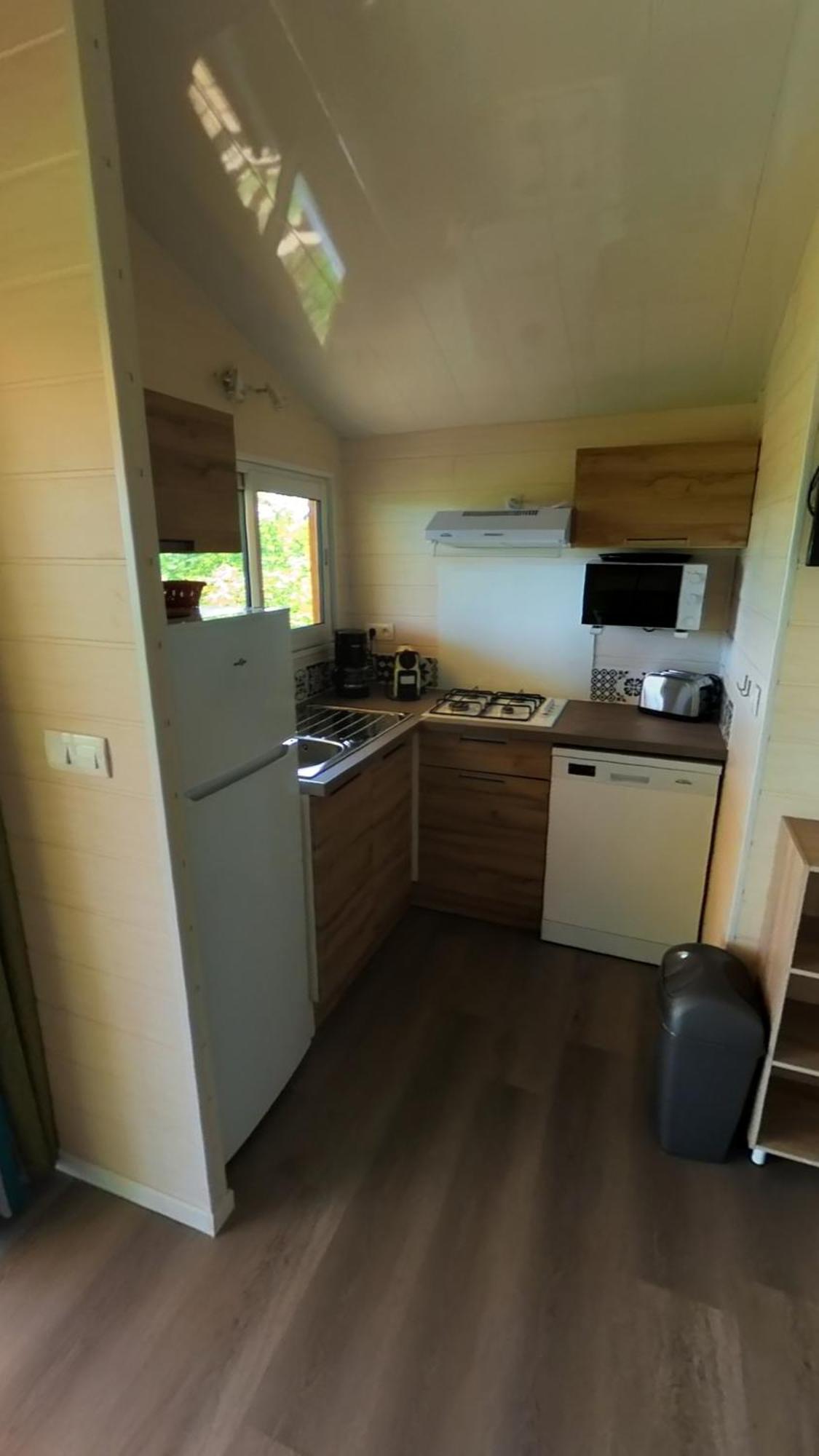 Camping Les Terrasses De Dordogne Rouffignac Saint-Cernin Pokoj fotografie
